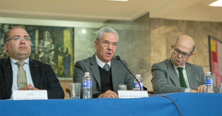 Slide-apre-cent-pma-fl